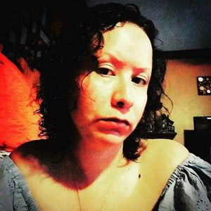 Meet your Posher, Lorraine